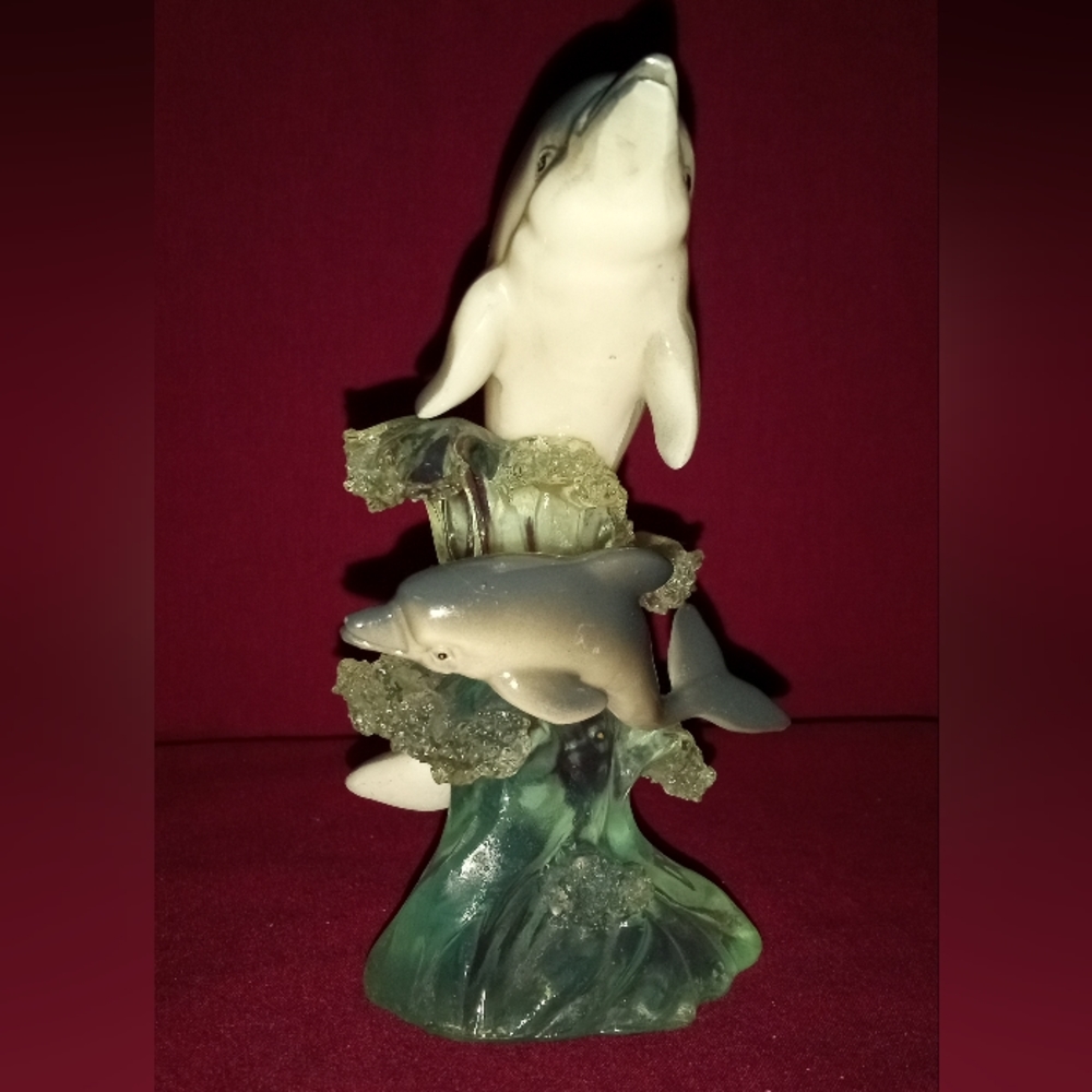 Mother and baby dolphin figurine
